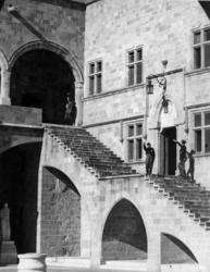 Scene from Michalis Gaziadis and Giannis Filippou's film Anna Roditi