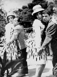 Σκηνή από την ταινία Ο Αριστείδης και τα κορίτσια του, του Στέλιου Ζωγραφάκη