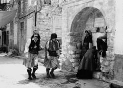 Σκηνή από το ιστορικό δράμα Η δίκη των δικαστών, σε σκηνοθεσία Πάνου Γλυκοφρύδη